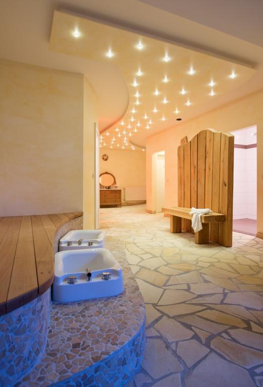 Hotel & Restaurant Krone Kestert المظهر الخارجي الصورة