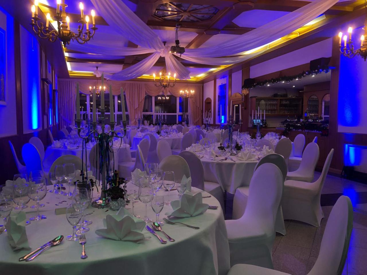 Hotel & Restaurant Krone Kestert المظهر الخارجي الصورة